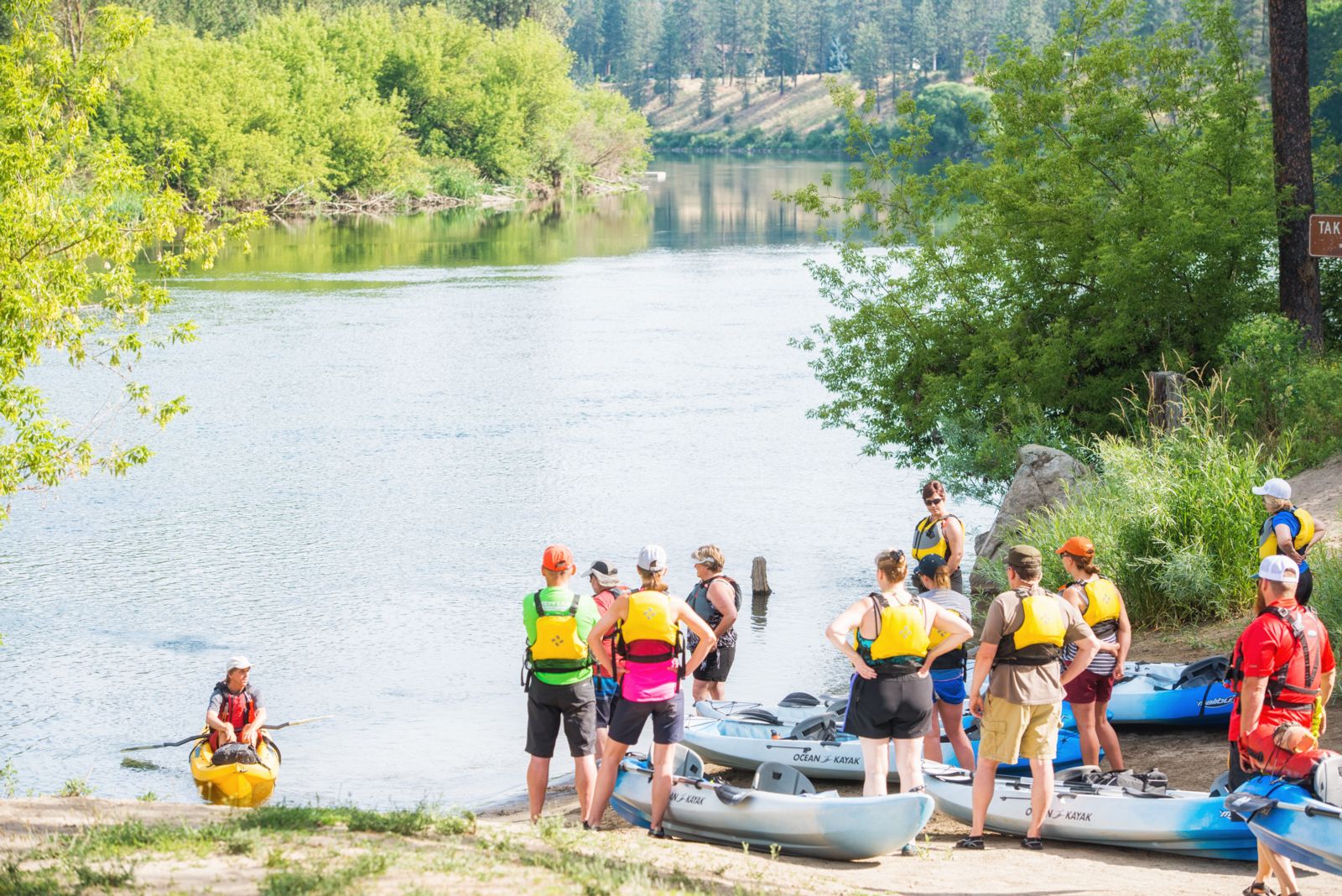 We are looking for fun and friendly people to share their love of the outdoors with our citizens and visitors!